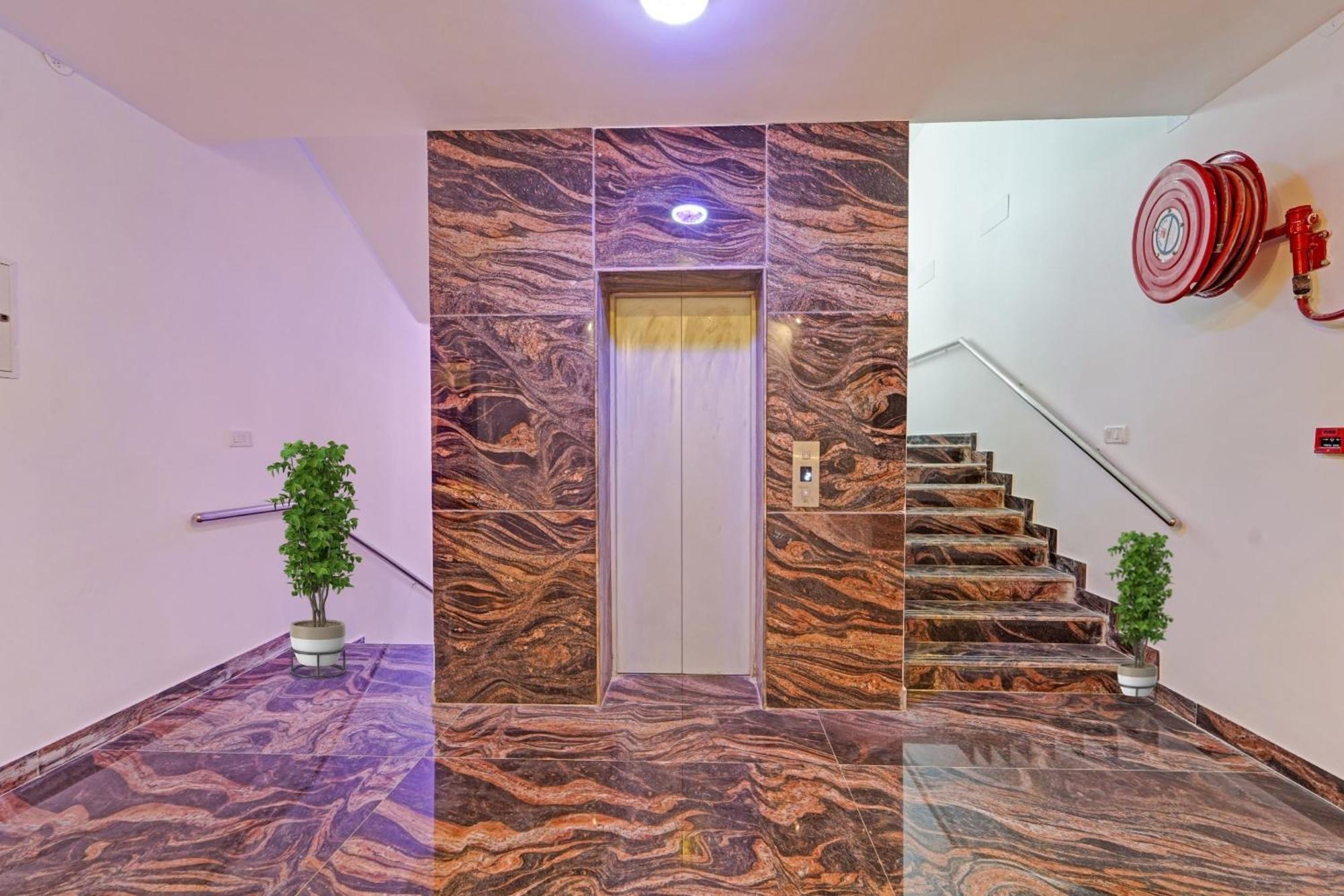 Super Townhouse Orchid Residency Near T.Nagar Hotel Chennai Exterior photo